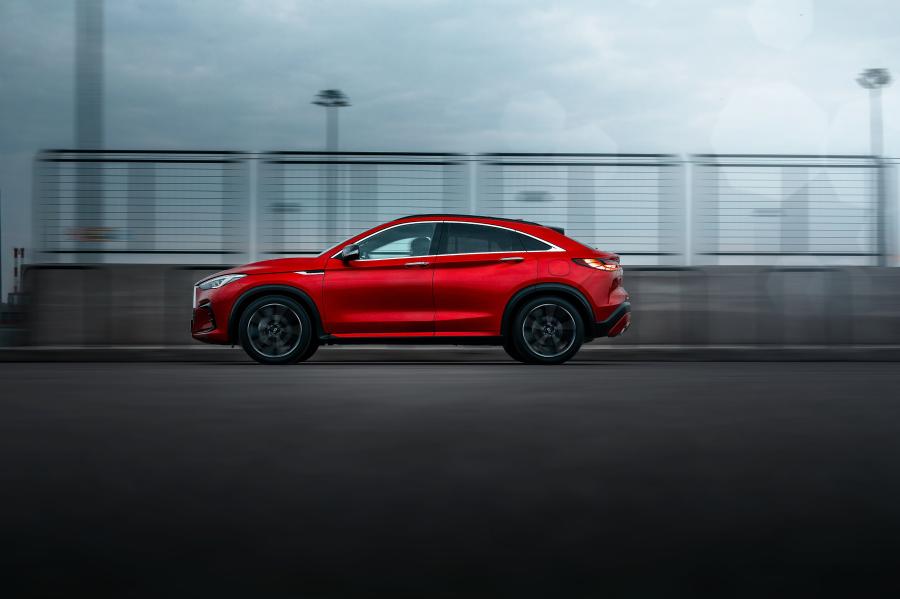  Infiniti QX55 AWD 2021 года  (CIS) (фото 8 из 12)